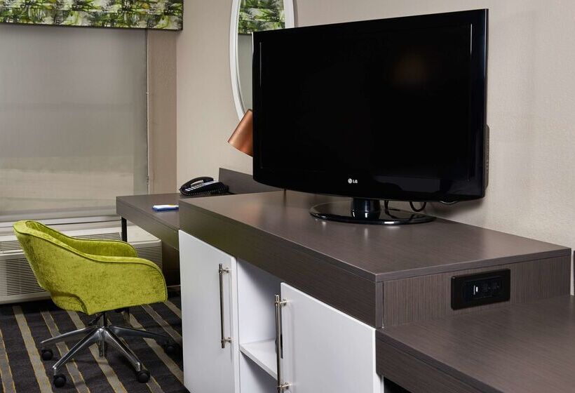 호텔 Hampton Inn By Hilton Eagle Pass