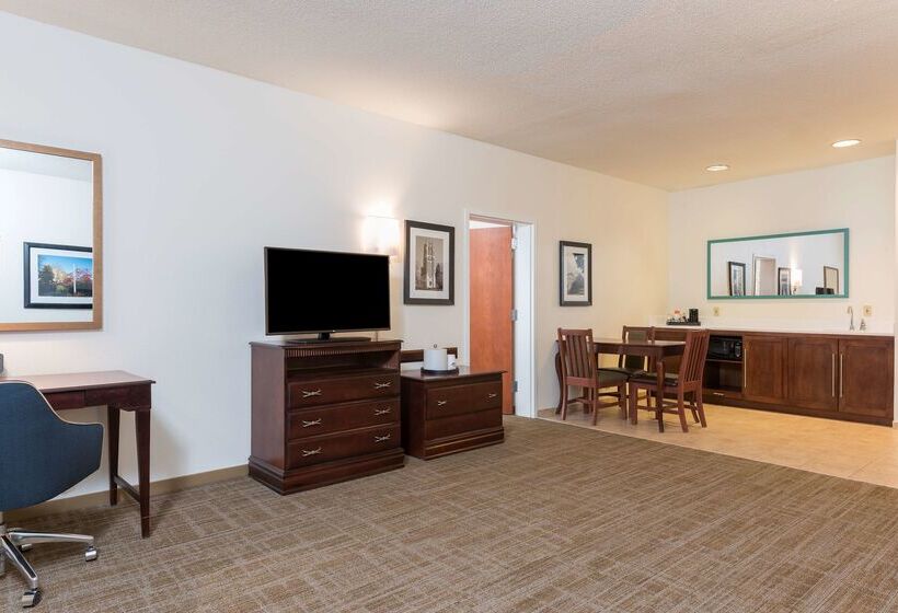 فندق Hampton Inn East Lansing