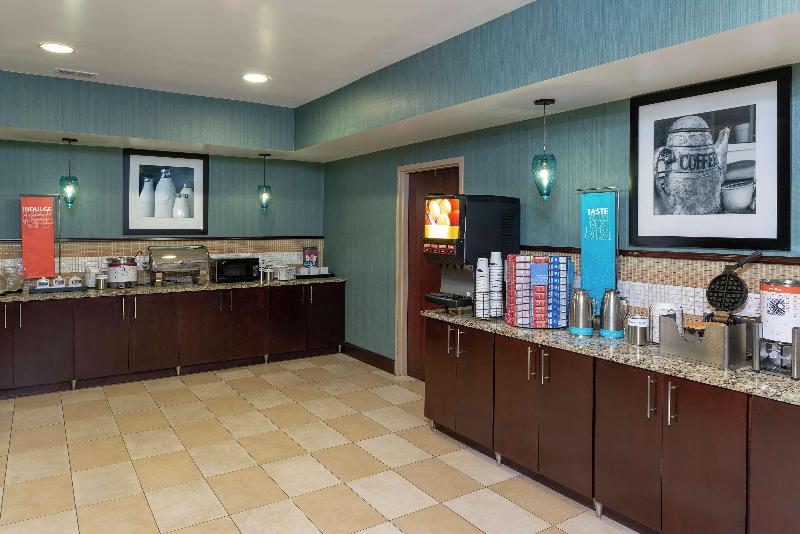 فندق Hampton Inn East Lansing