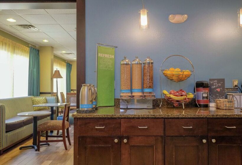 ホテル Hampton Inn Edenton