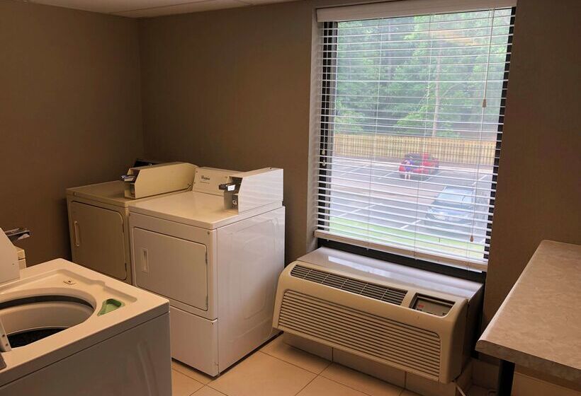 هتل Hampton Inn El Dorado