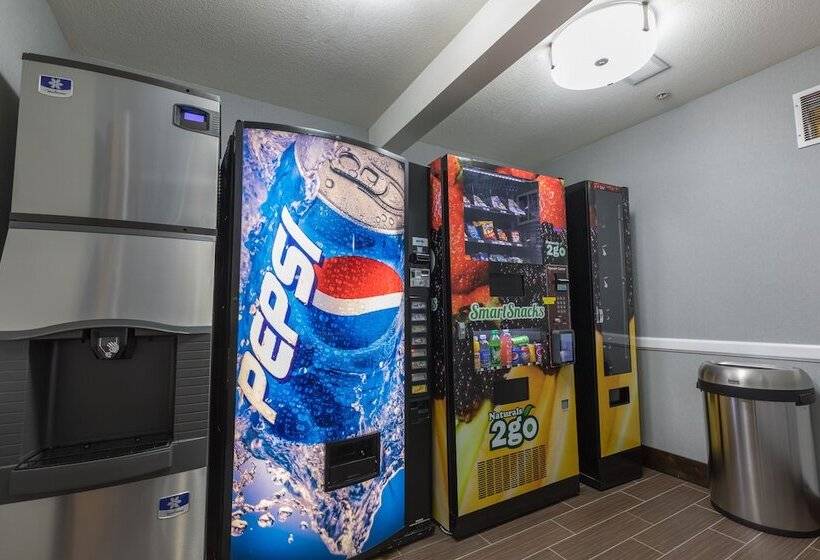 호텔 Hampton Inn Eugene