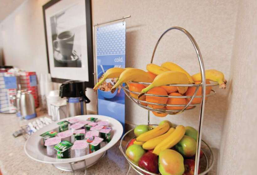 호텔 Hampton Inn Findlay