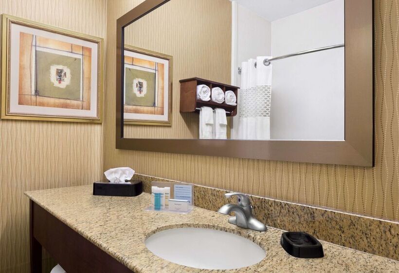 호텔 Hampton Inn Findlay
