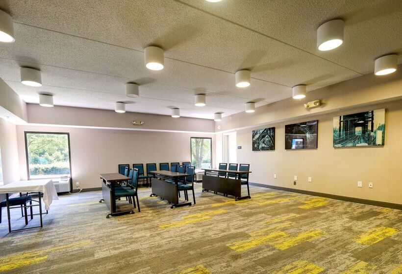 فندق Hampton Inn Flemington