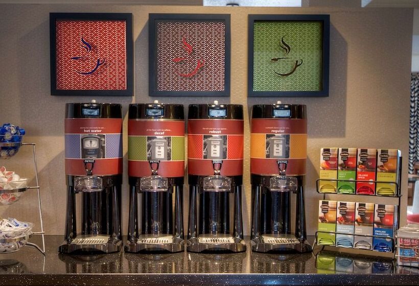 فندق Hampton Inn Fremont