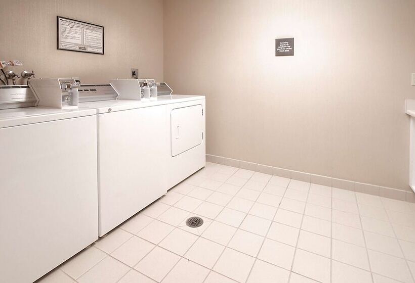 فندق Hampton Inn Fremont