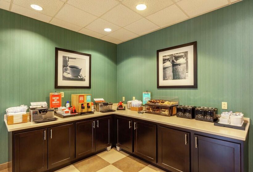 ホテル Hampton Inn Front Royal