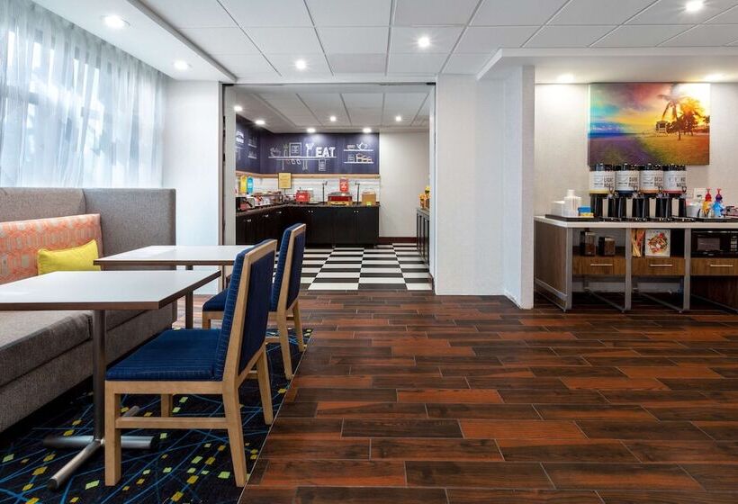 בית מלון כפרי Hampton Inn Ft. Lauderdale Commercial Blvd