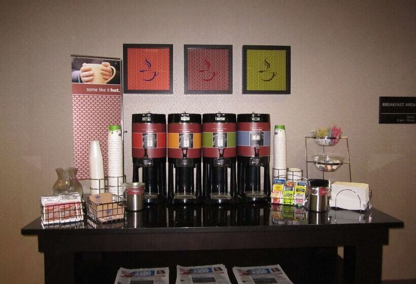 酒店 Hampton Inn Fort Myers Airport & I 75