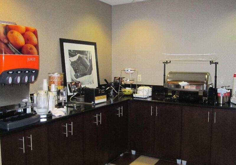 酒店 Hampton Inn Fort Myers Airport & I 75