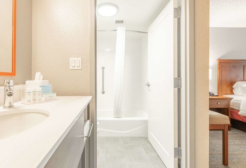 فندق Hampton Inn Gainesville