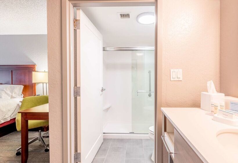 فندق Hampton Inn Gainesville