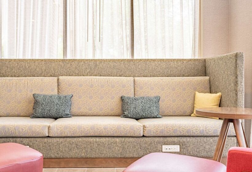 فندق Hampton Inn Gainesville