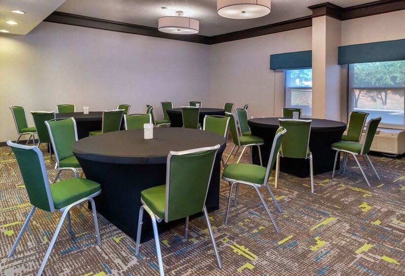 Отель Hampton Inn Greensboro Airport