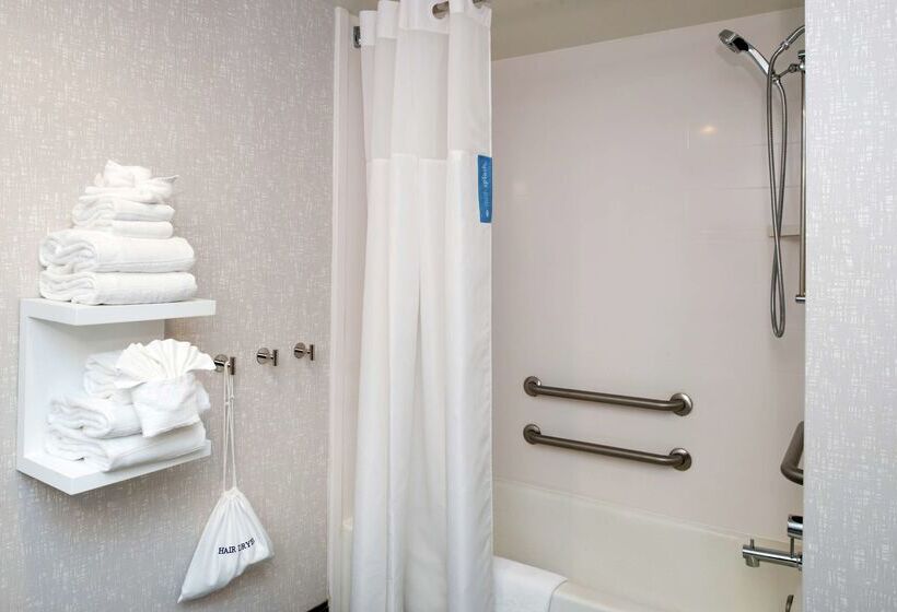 Отель Hampton Inn Greensboro Airport