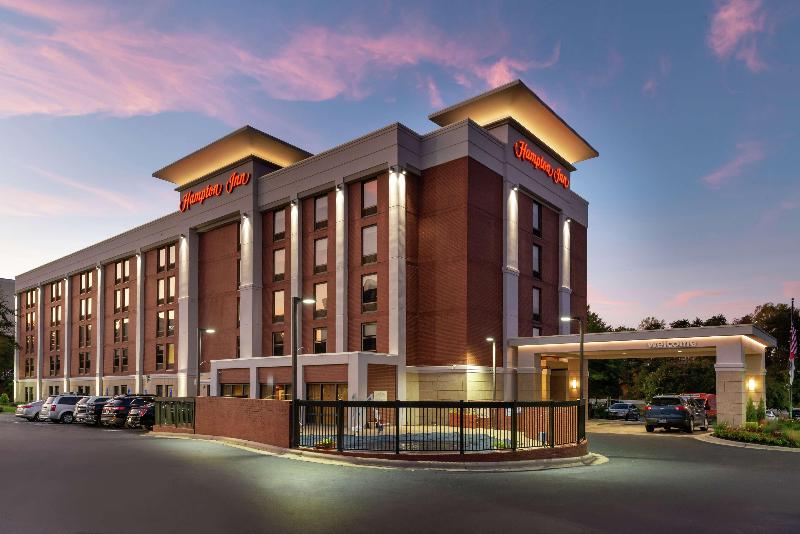 Отель Hampton Inn Greensboro Airport