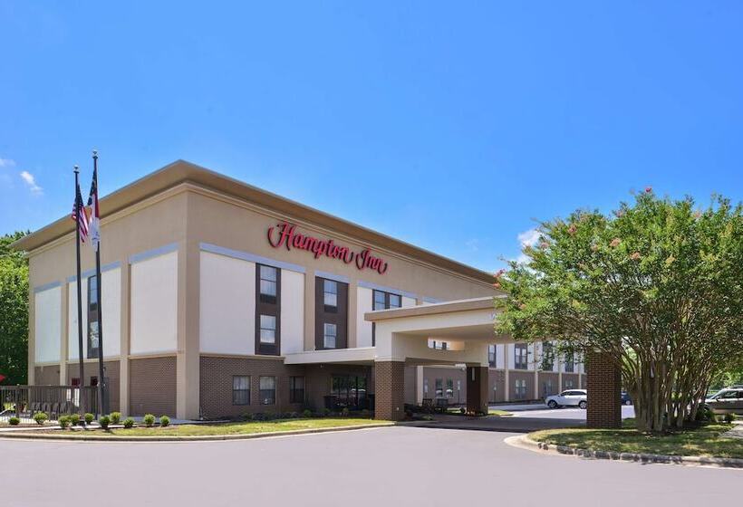 فندق Hampton Inn Greensboroeast