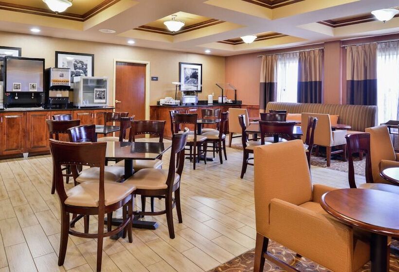 فندق Hampton Inn Greensboroeast