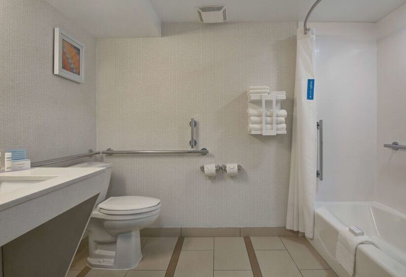 فندق Hampton Inn Greenwood