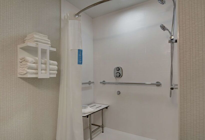 فندق Hampton Inn Greenwood