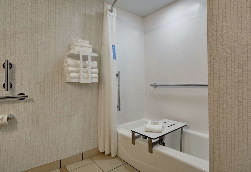 فندق Hampton Inn Greenwood