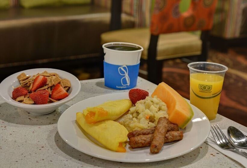 فندق Hampton Inn Greenwood