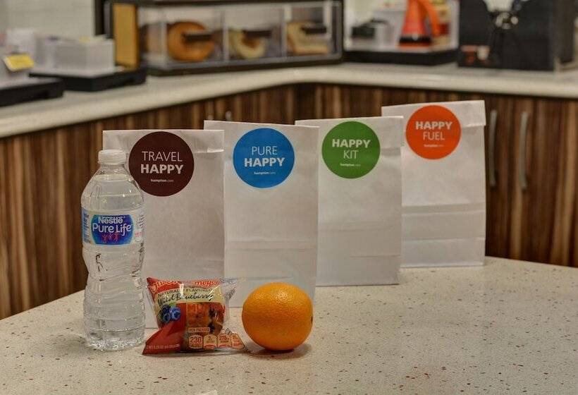 فندق Hampton Inn Greenwood