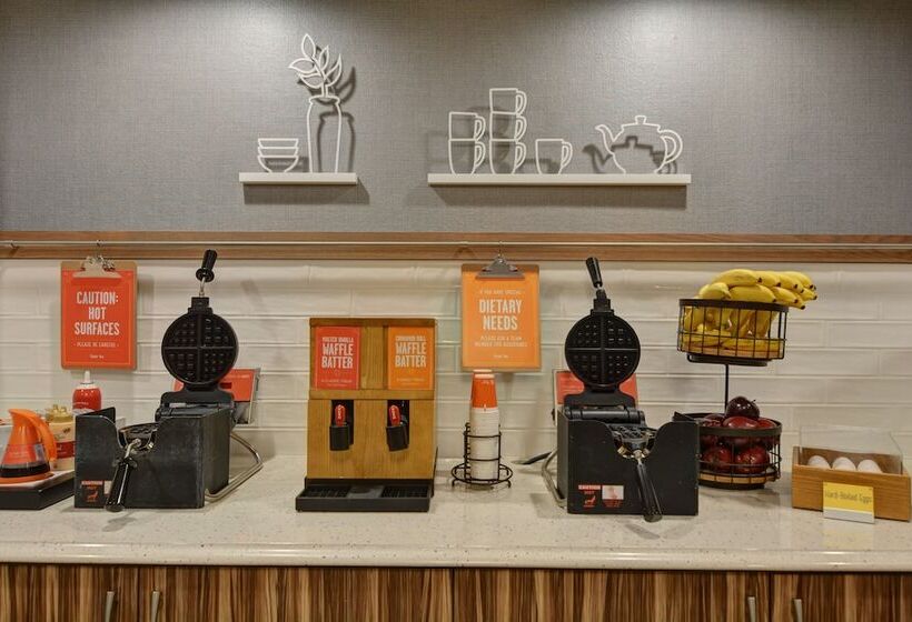 فندق Hampton Inn Greenwood