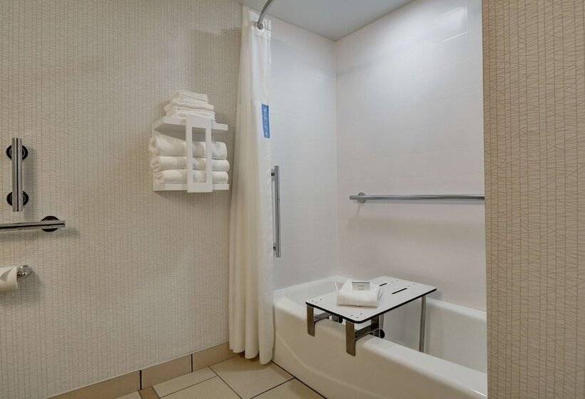 فندق Hampton Inn Greenwood