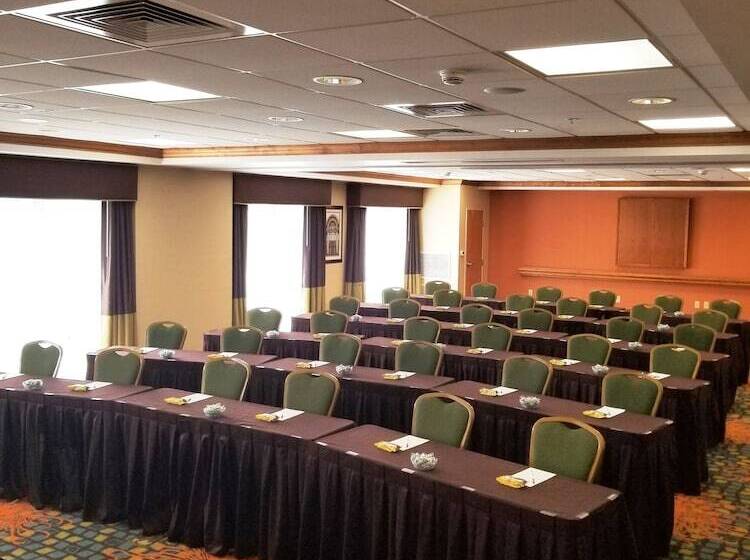 فندق Hampton Inn Hagerstown I 81