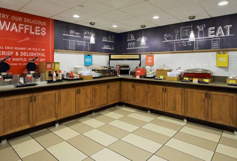 فندق Hampton Inn Hagerstown I 81