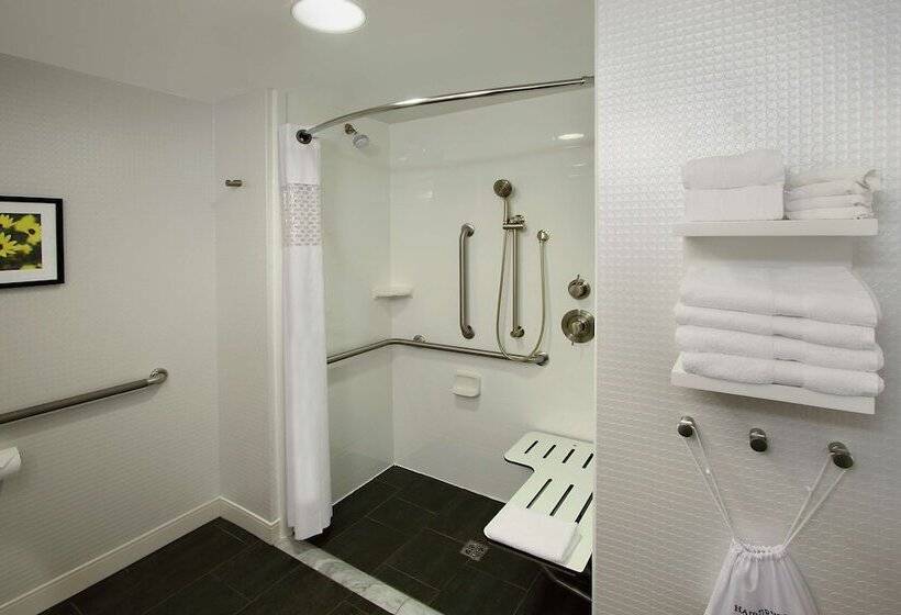 فندق Hampton Inn Hagerstown I 81