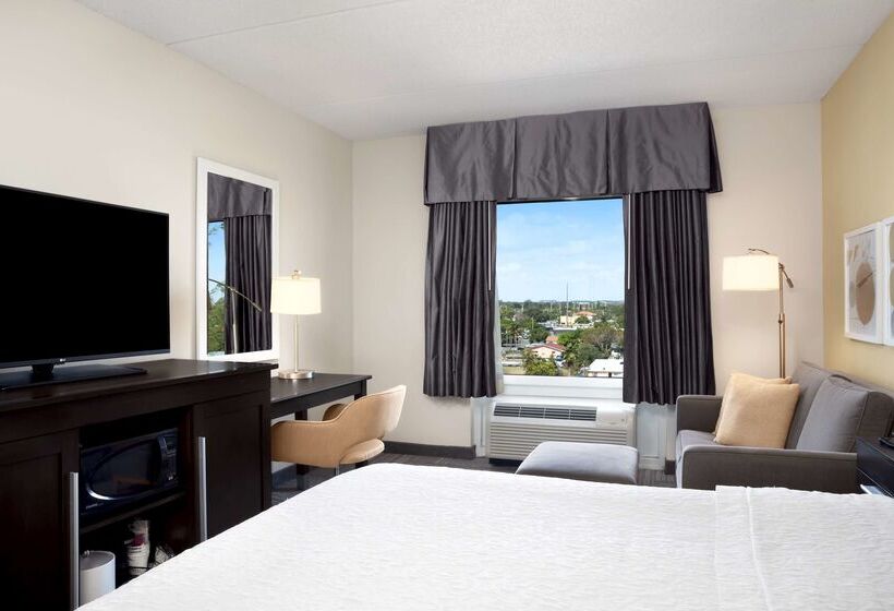 فندق Hampton Inn By Hilton Hallandale Beach Aventura