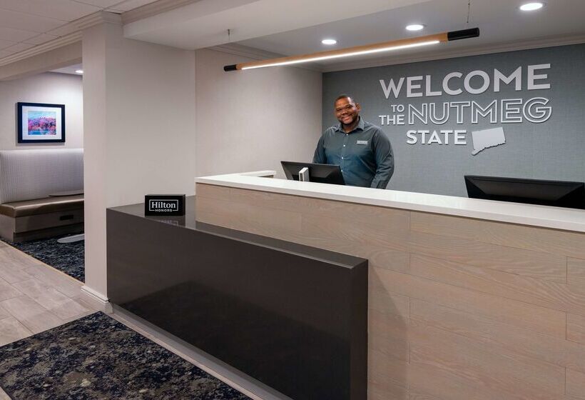 هتل Hampton Inn Hartford/airport