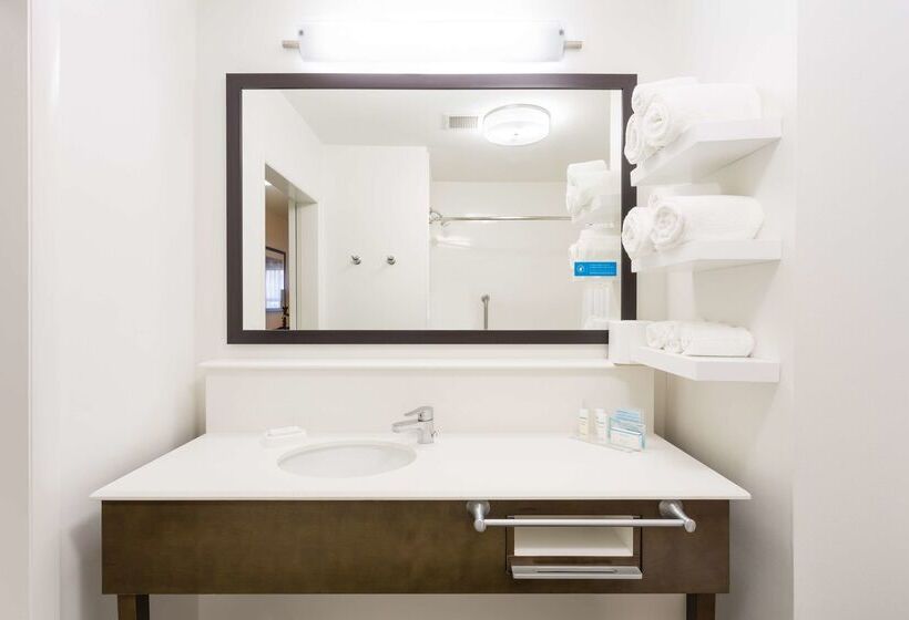 ホテル Hampton Inn Havelock