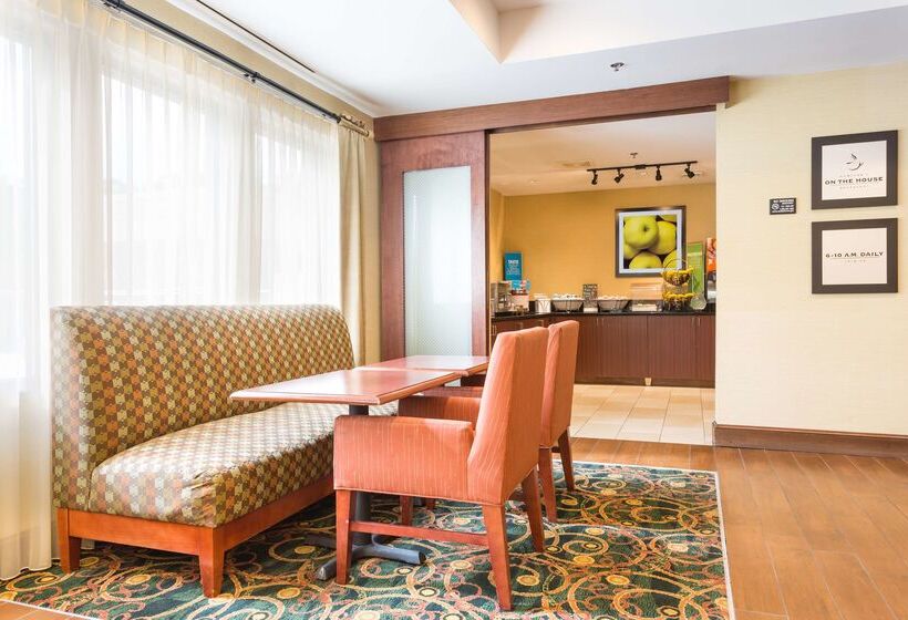 ホテル Hampton Inn Havelock