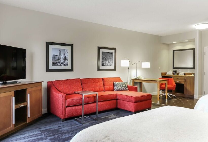 هتل Hampton Inn Heath Newark