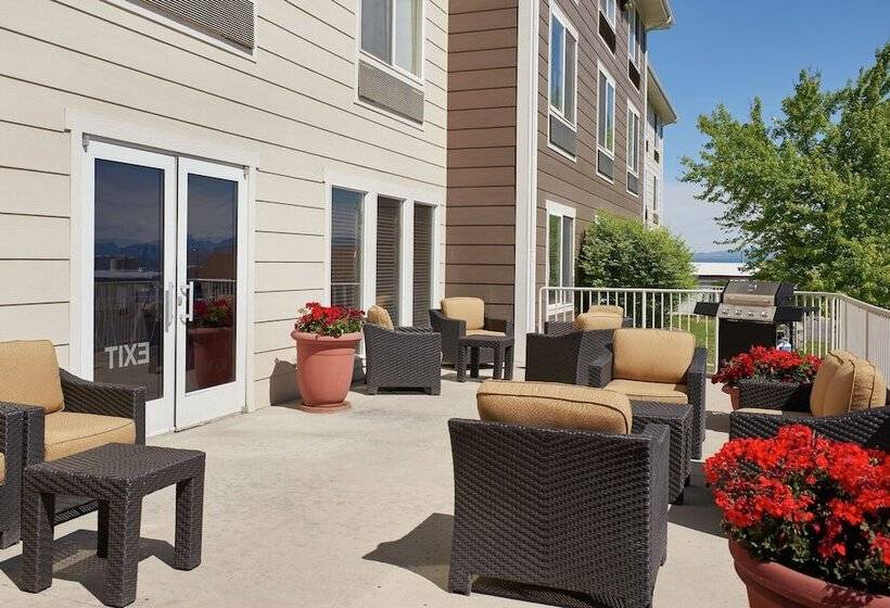 هتل Hampton Inn Helena