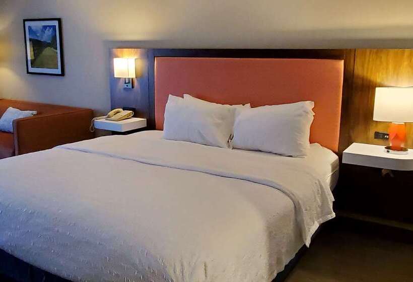 فندق Hampton Inn Hillsville