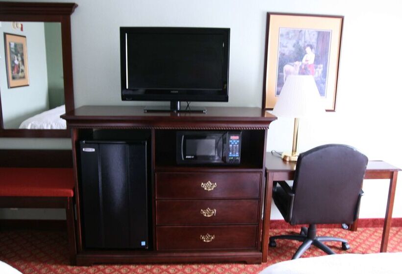 فندق Hampton Inn Hillsville