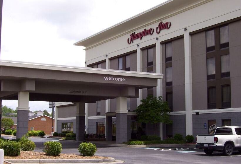 فندق Hampton Inn Hillsville