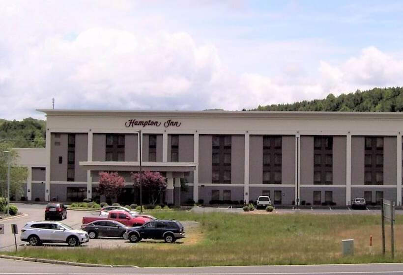 فندق Hampton Inn Hillsville