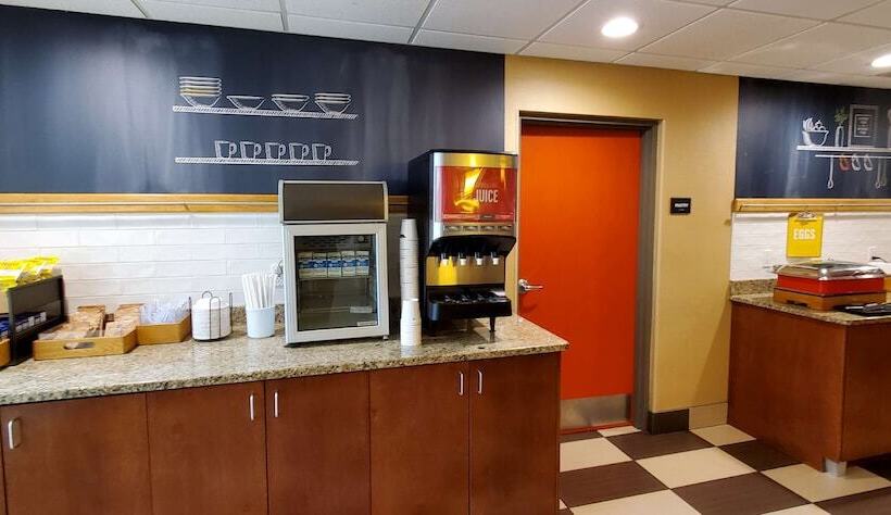 فندق Hampton Inn Hillsville