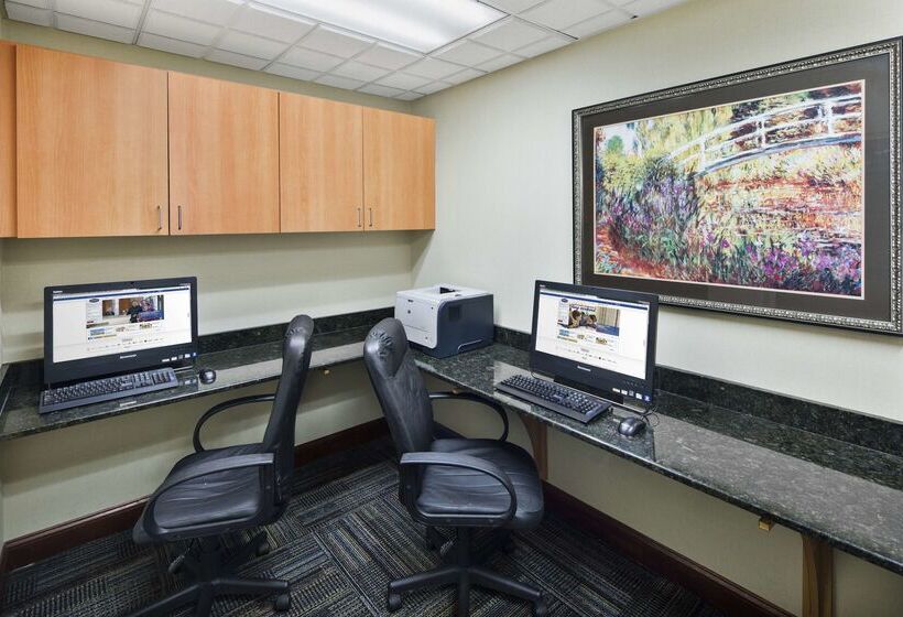 فندق Hampton Inn Hinesville