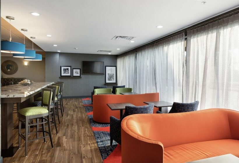 هتل Hampton Inn Houston/humble Airport Area, Tx