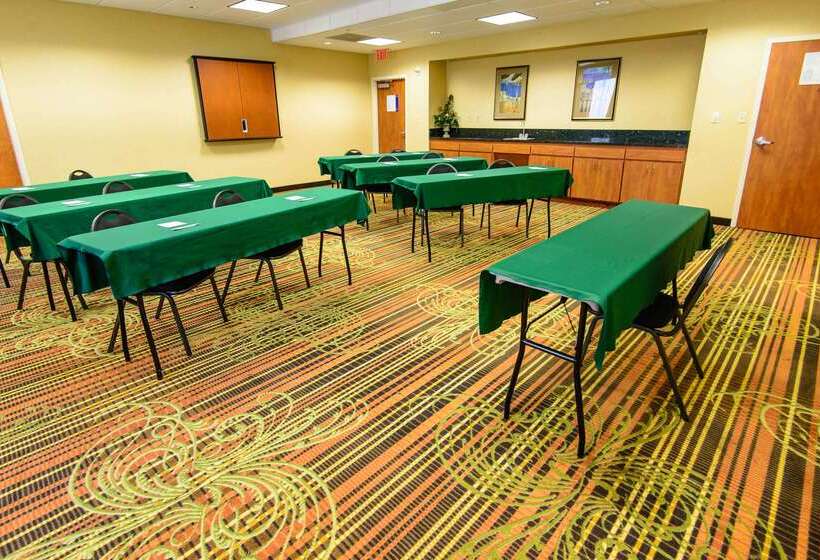 فندق Hampton Inn Houstonpearland