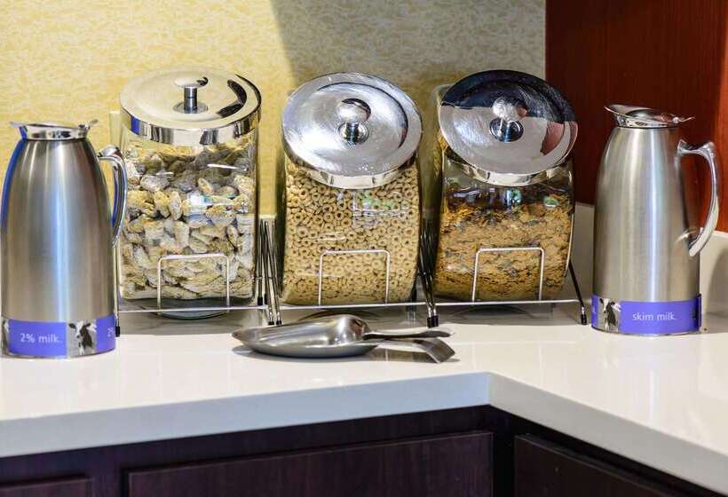 فندق Hampton Inn Houstonpearland