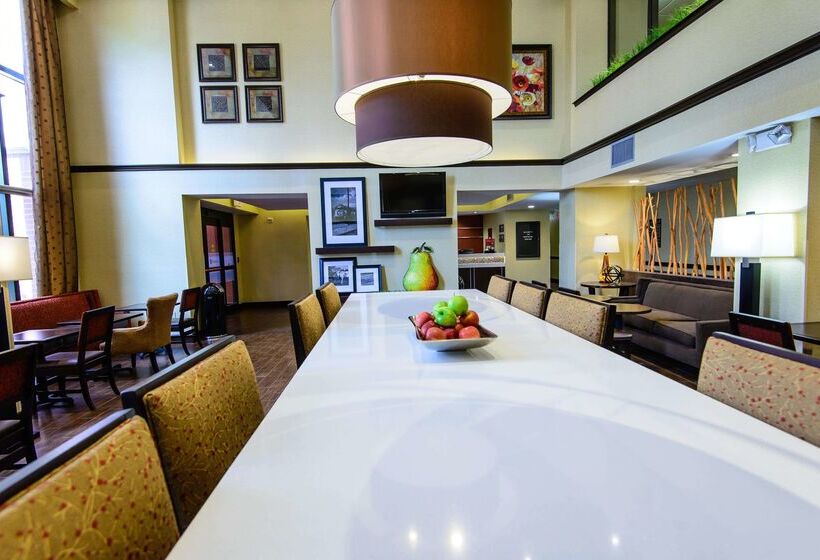 هتل Hampton Inn Houstonpearland