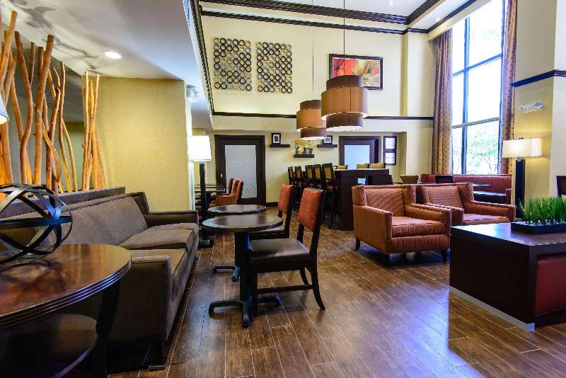 هتل Hampton Inn Houstonpearland
